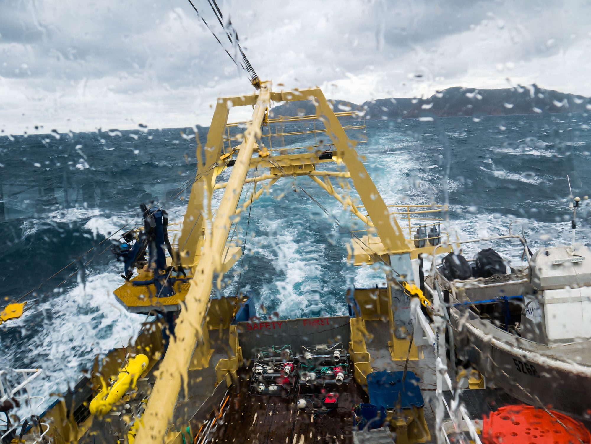 Battling rain and heavy seas in Bass Strait